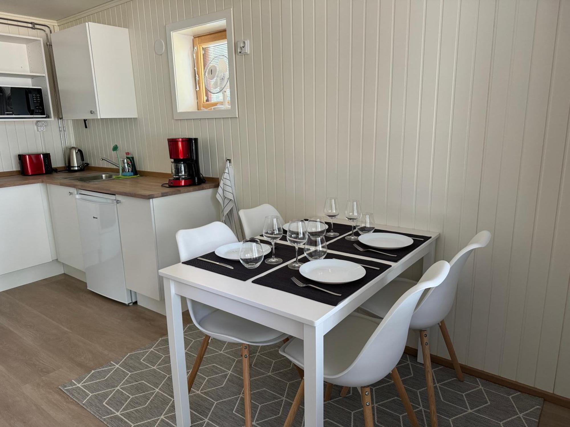 Groena Uddens Camping Mariehamn Bagian luar foto