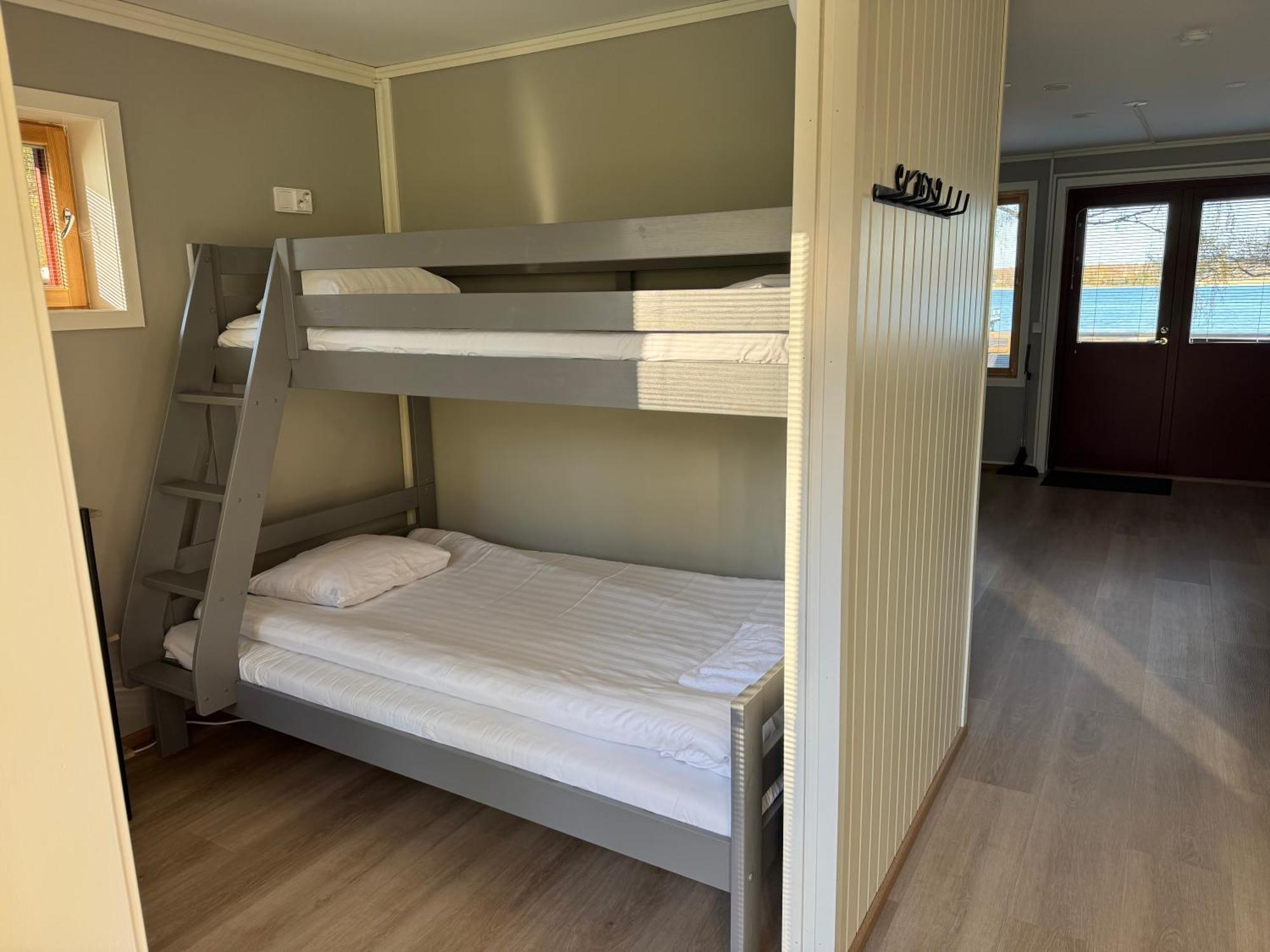 Groena Uddens Camping Mariehamn Ruang foto